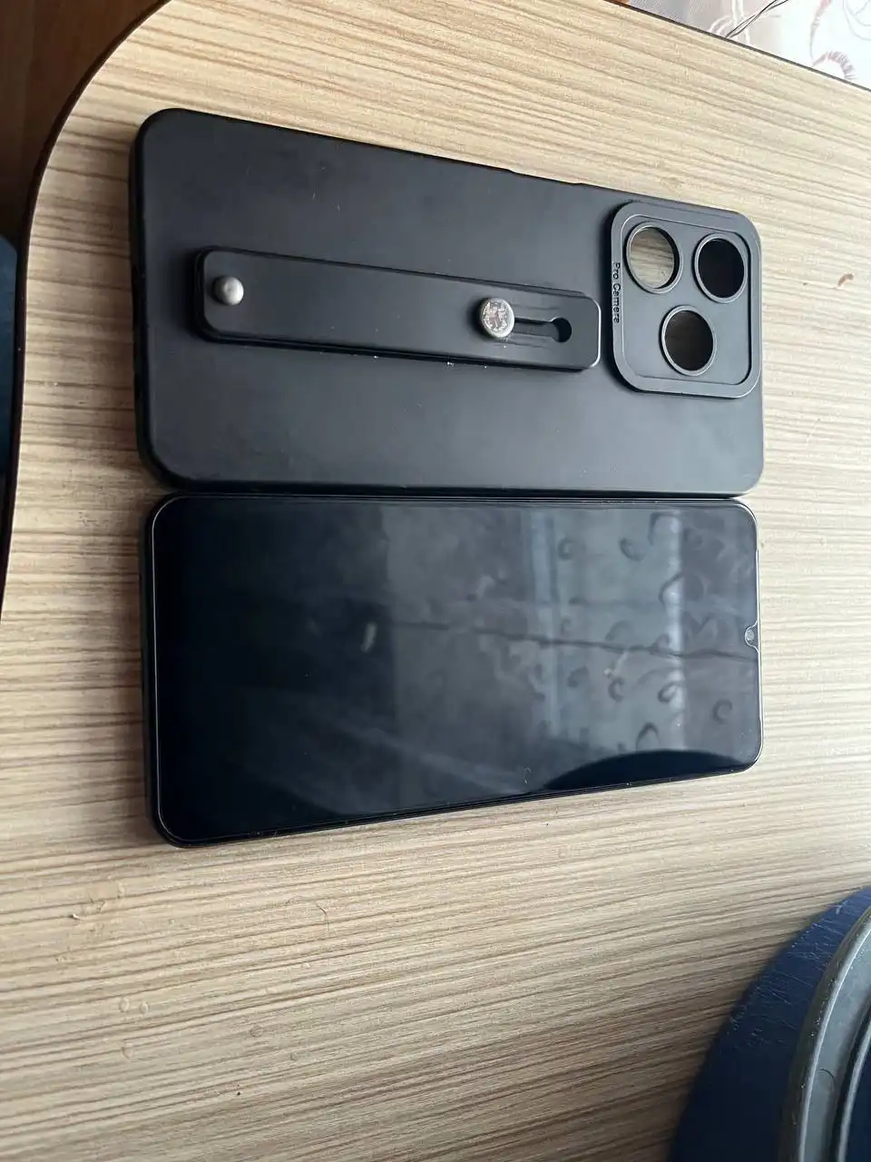 Обмен Realme C63 на iPhone 11/12 с доплатой