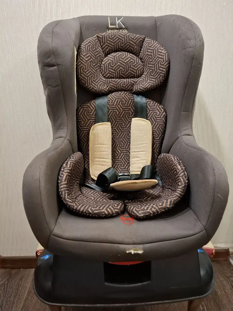 Отдам за киндер