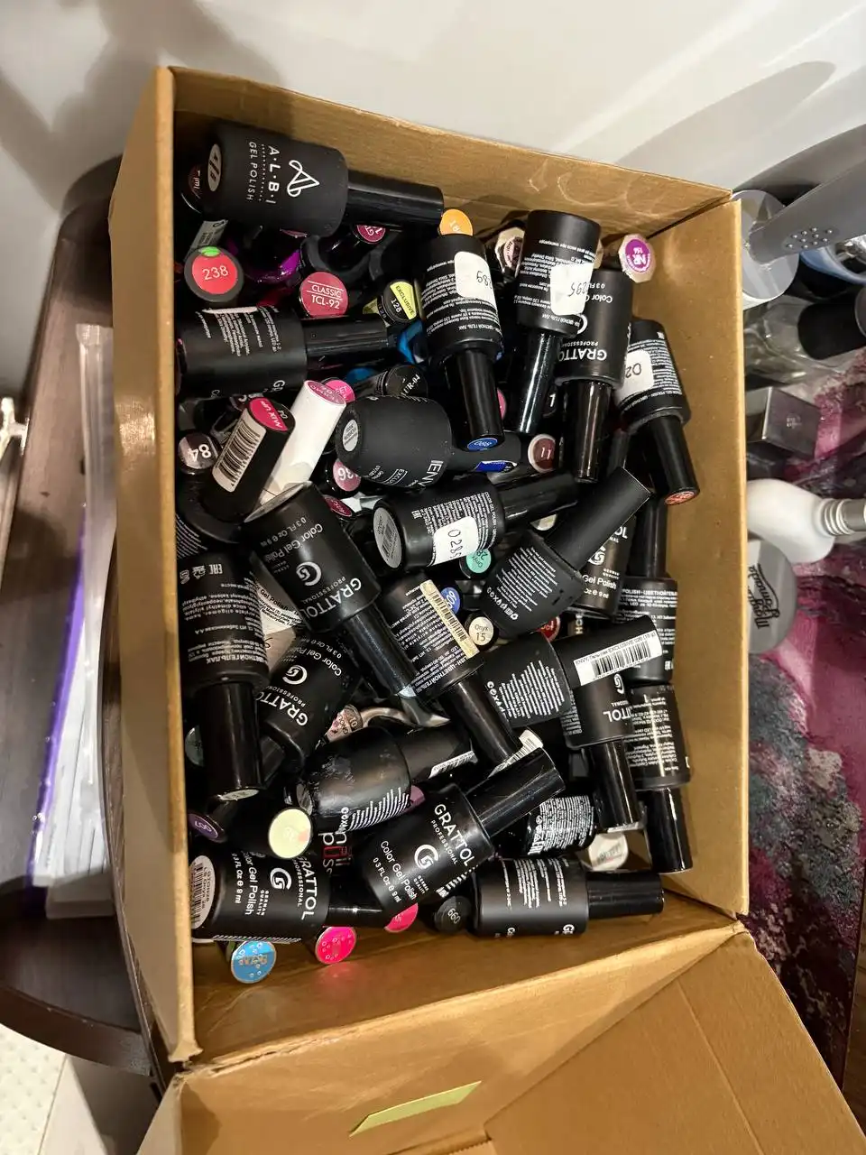 Продажа профессиональных материалов для маникюра - Маникюрные материалы (Красота и здоровье) в Самара