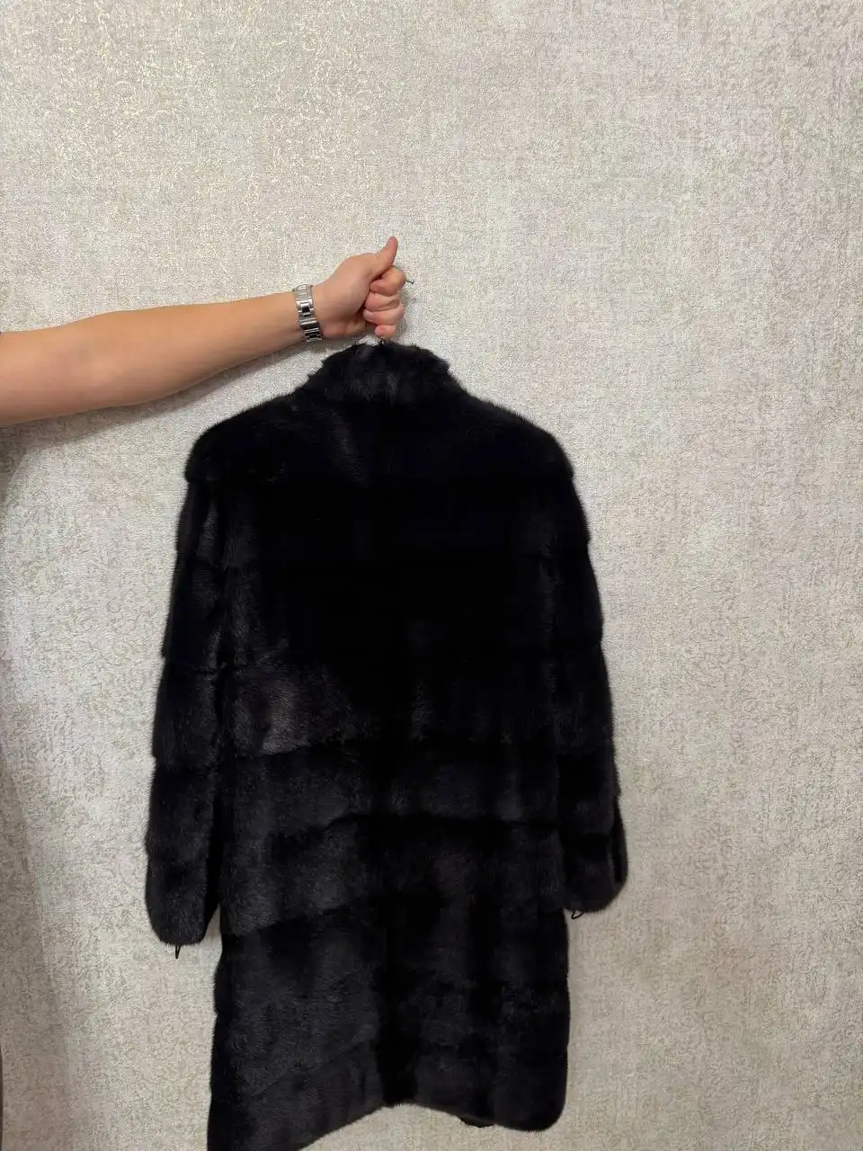 Продается новая шуба из натурального меха норки - Верхняя одежда (Одежда) в Самара