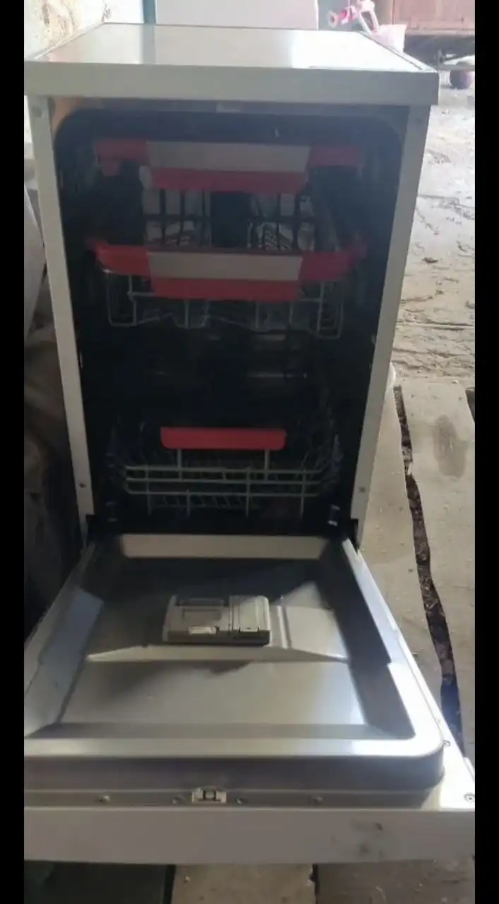 Платье вечернее черное с вышивкой - Женская одежда (Одежда) в Самара