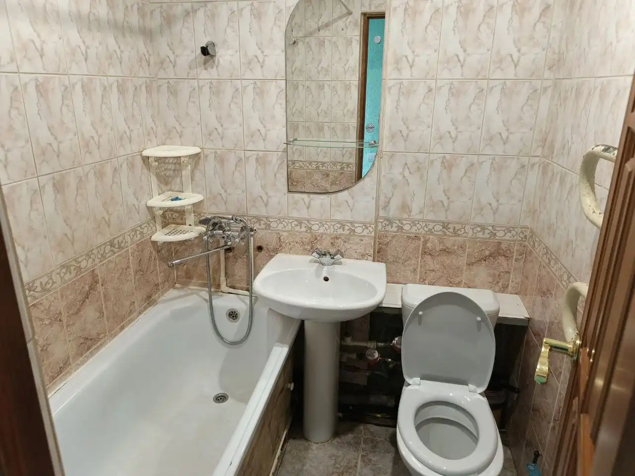 Продажа детской кроватки с матрасом в Самаре - Детская мебель (Товары для детей) в Самара