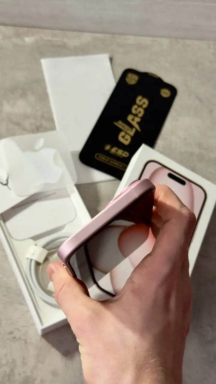 Продажа iPhone 15 128ГБ розовый в идеальном состоянии - Смартфоны (Электроника) в Самара