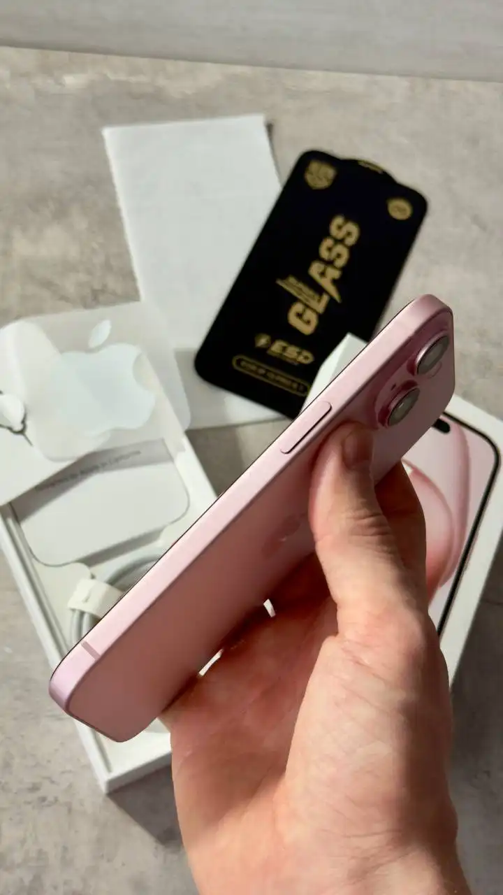 Продажа iPhone 15 128ГБ розовый в идеальном состоянии - Смартфоны (Электроника) в Самара