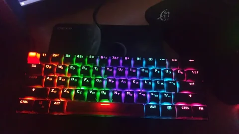 Клавиатура с оранжевыми свитчами и подсветкой - Игры для консолей в Самара