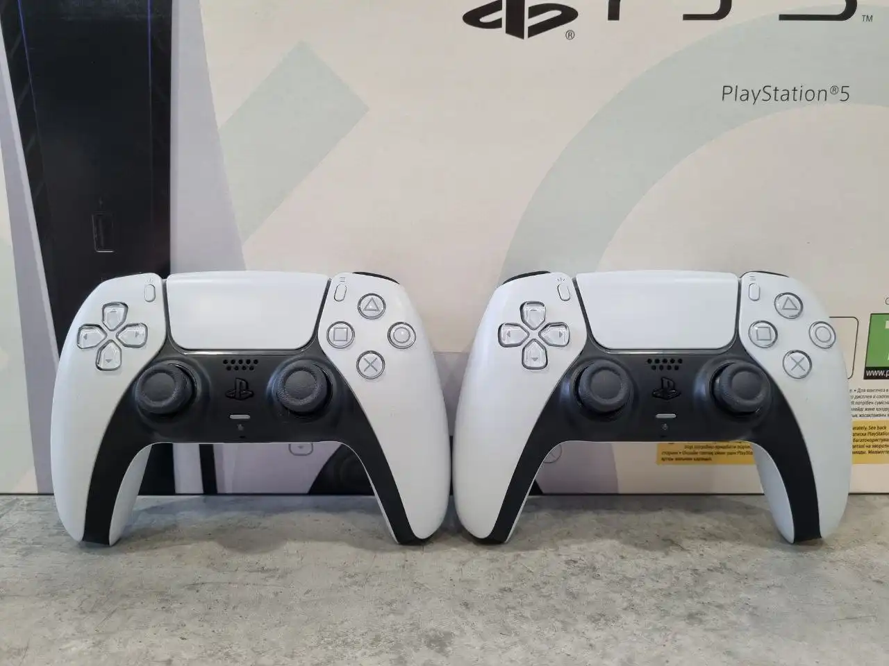 Аквариум с рыбками и оборудованием - Аквариумистика (Животные) в Самара