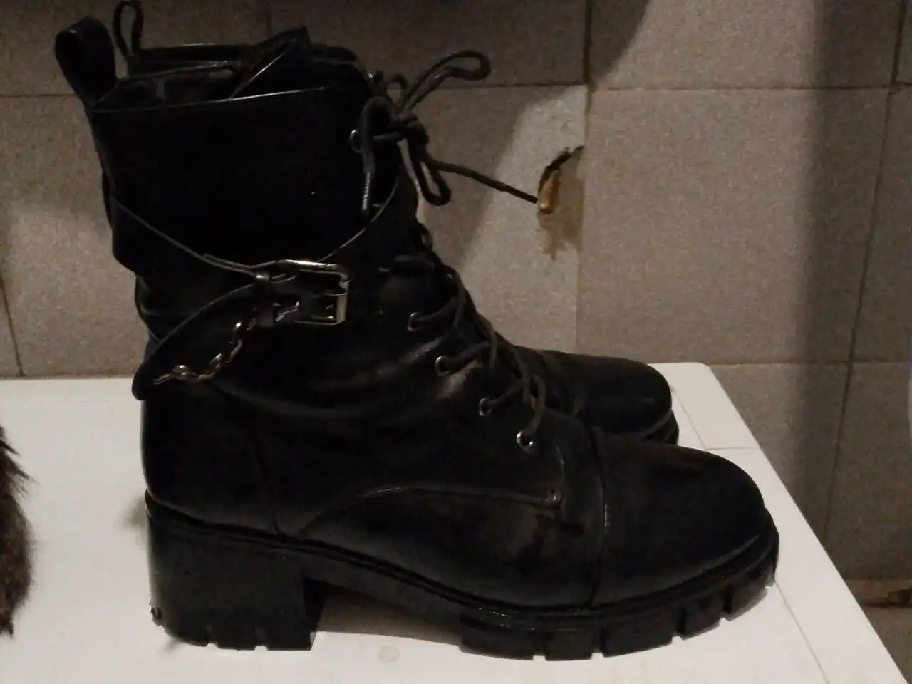 Ботинки 40 размер отличное состояние - Обувь (Одежда) в Самара