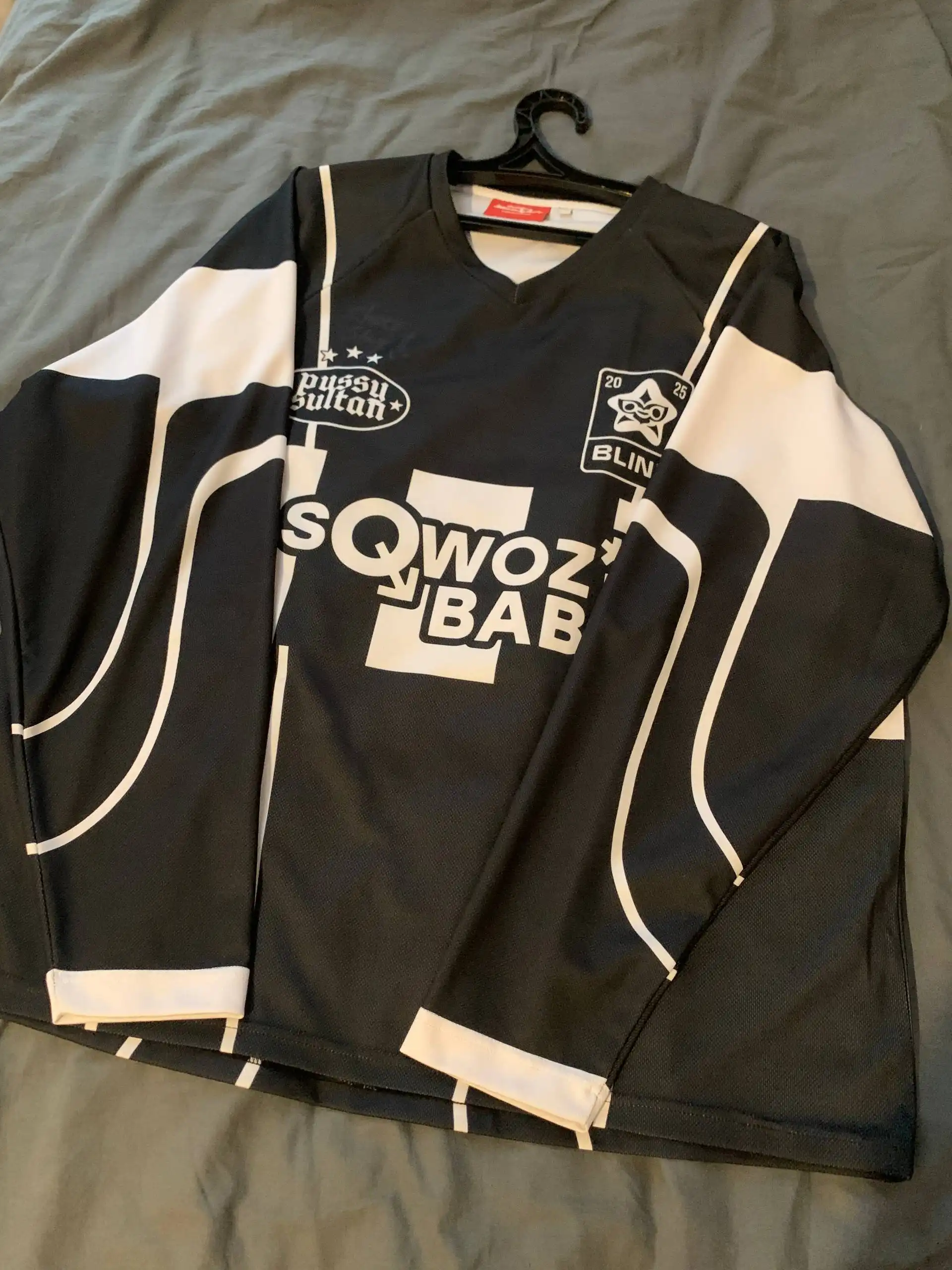 Джерси Pussy Sultan с автографом гитариста группы - Одежда в Самара