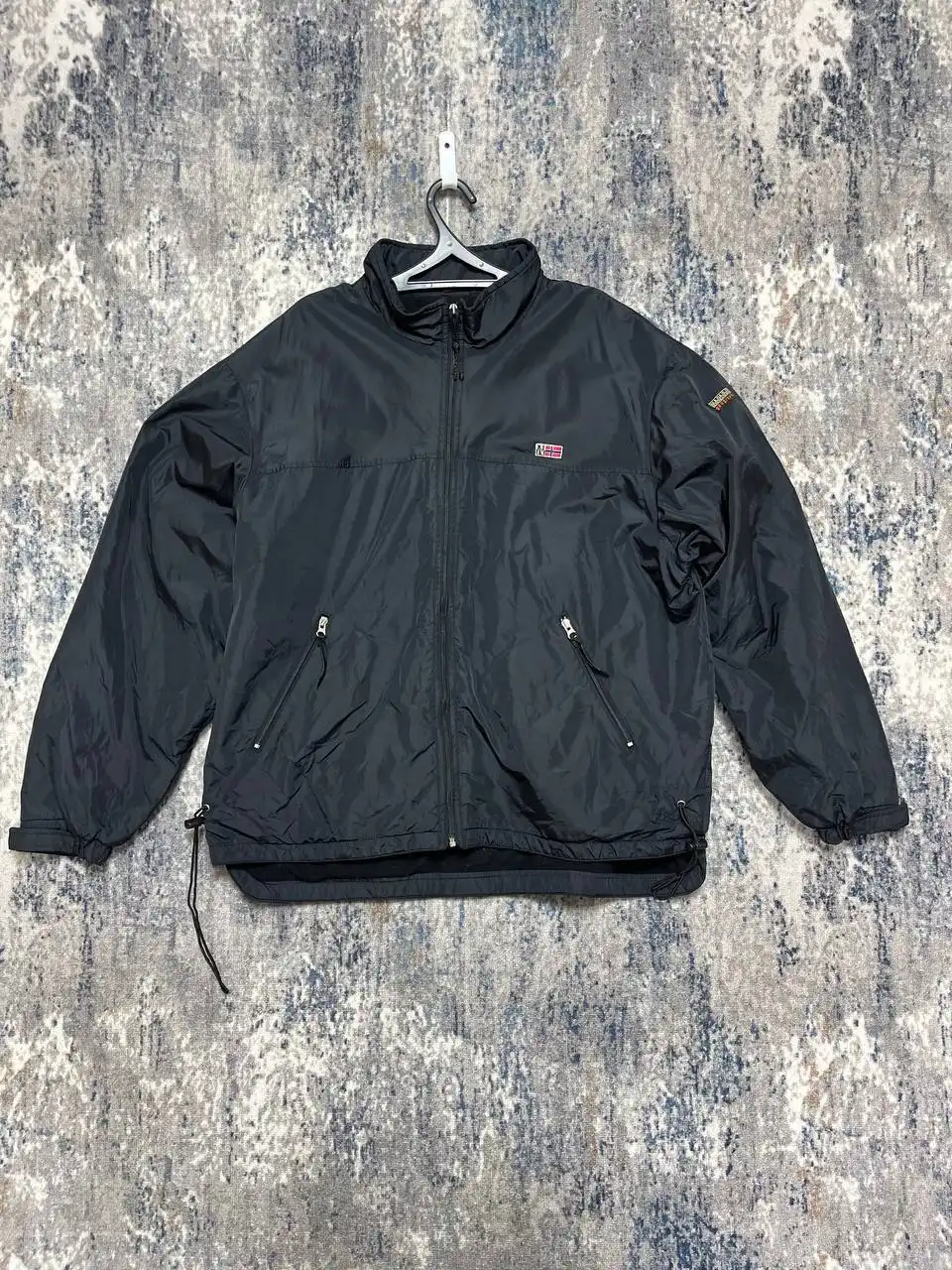 Куртка Napapijri зимняя - Верхняя одежда (Одежда) в Самара