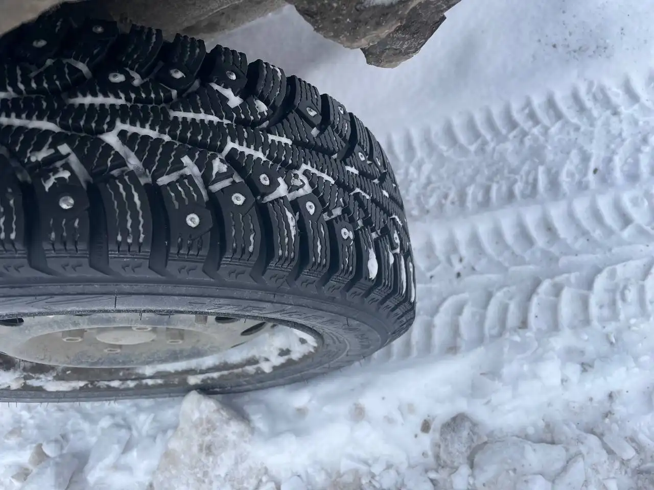 Продажа резины 8 летней техники - Барахолка в Самара