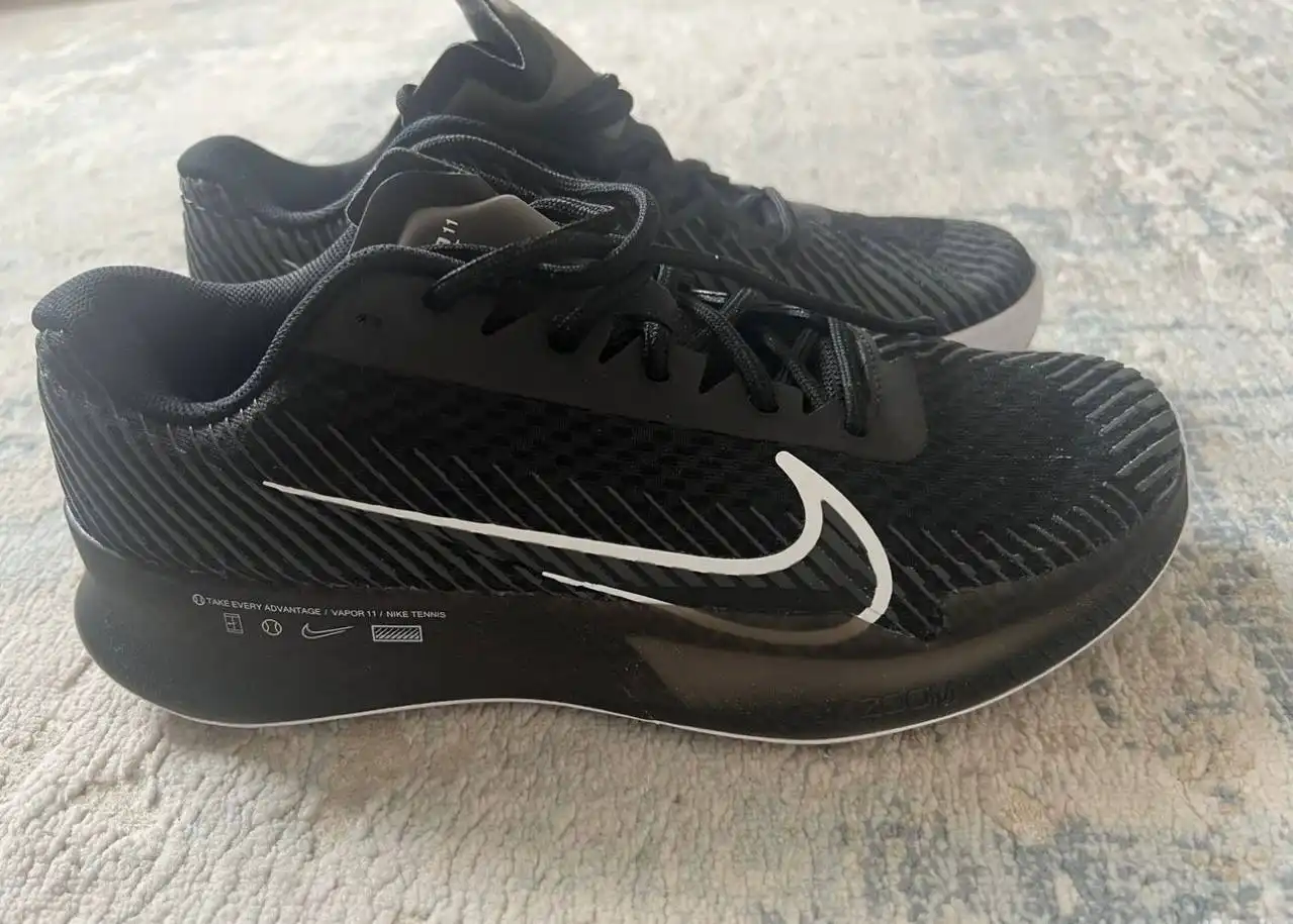 Бесплатные кроссовки Nike для тенниса - Обувь (Одежда) в Самара