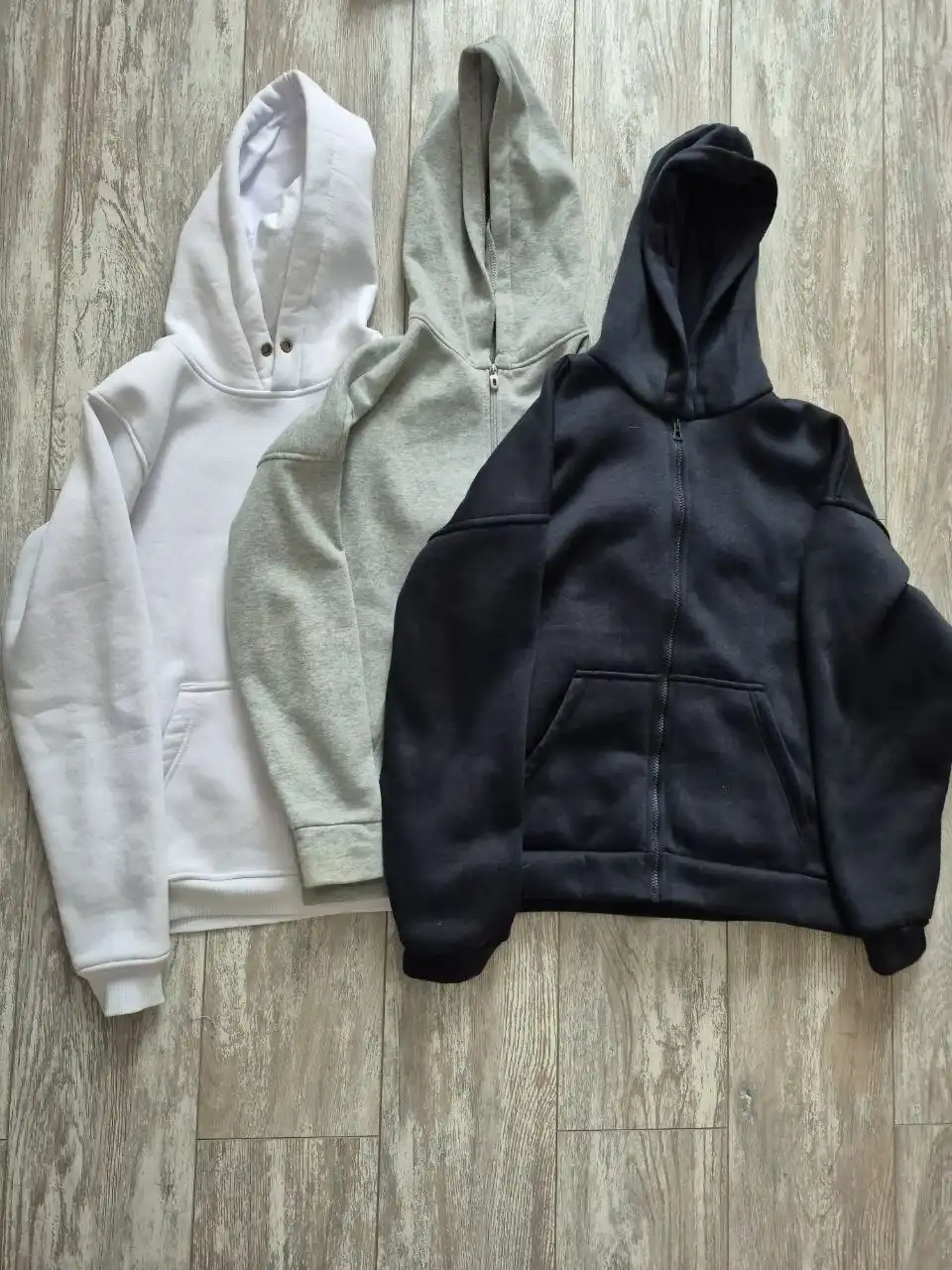 Неношенные вещи - Одежда (Барахолка) в Самара