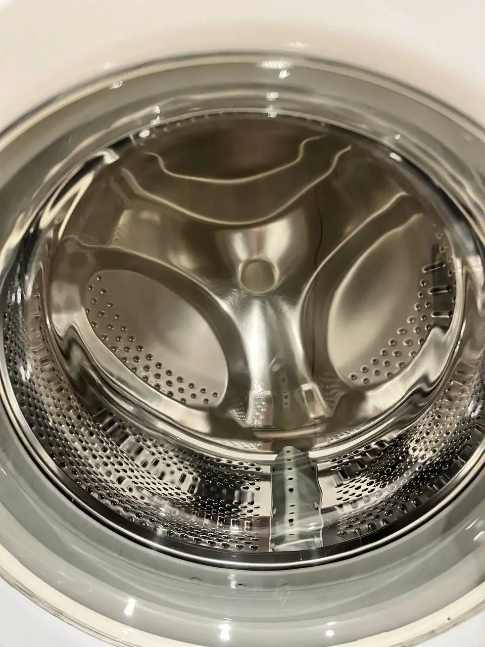 Продам стиральную машинку Indesit 4.5кг - Бытовая техника (Барахолка) в Самара