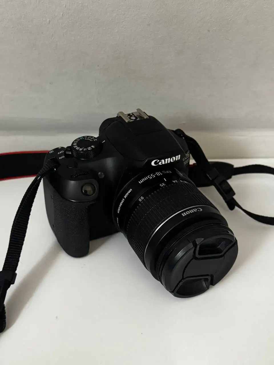 Продажа фотоаппарата Canon 1300d в отличном состоянии - Фототехника (Электроника) в Самара