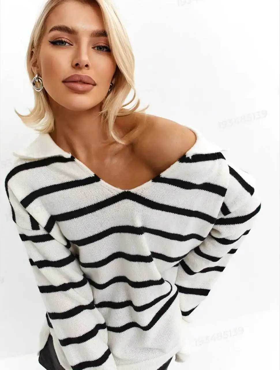 Продам новый свитер оверсайз - Одежда в Самара