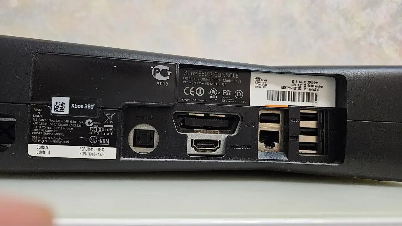 Продам Xbox 360 slim с Kinect и играми - Игровые приставки (Электроника) в Самара