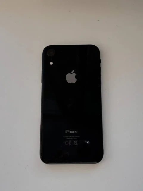 Продам iPhone XR 64ГБ - Акустика в Самара