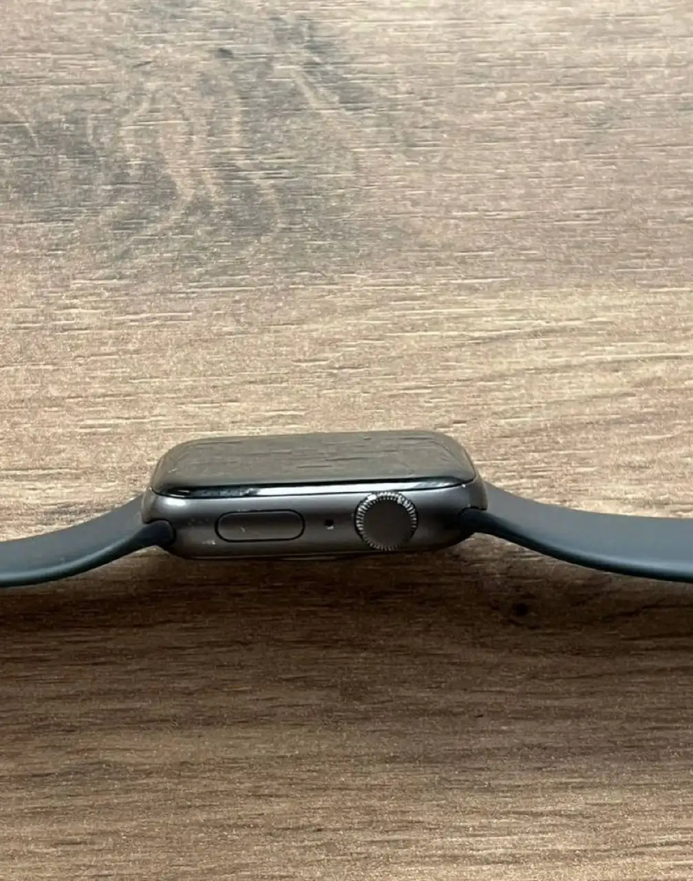 Продам Apple Watch SE 2020 44mm - Часы и фитнес-браслеты (Электроника) в Самара