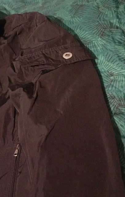 Продам новую куртку Calvin Klein размер М - Аксессуары в Самара