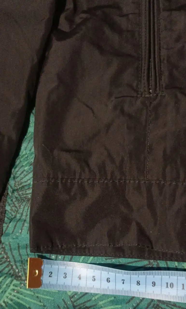 Продам новую куртку Calvin Klein размер М - Верхняя одежда (Одежда) в Самара