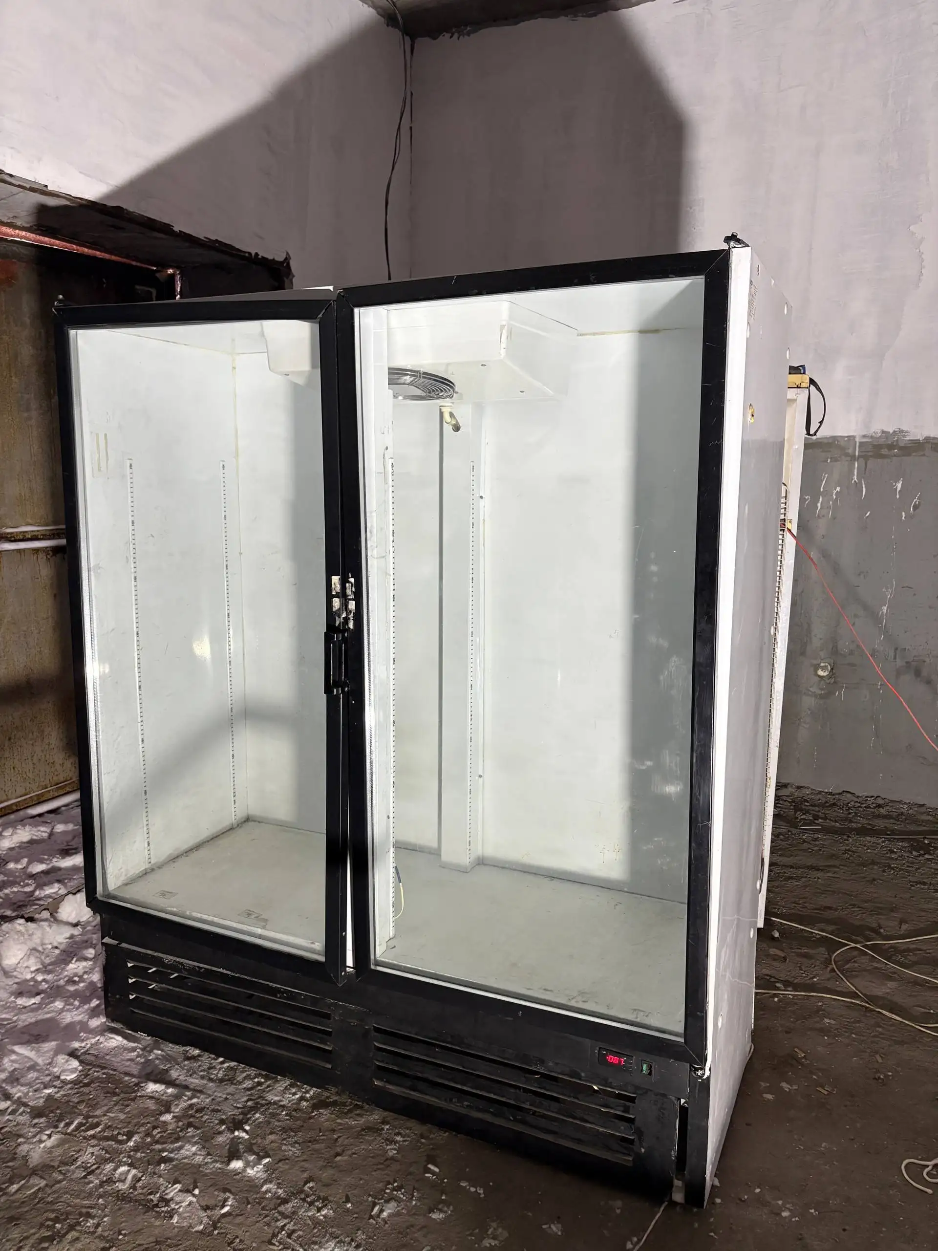 Холодильный шкаф премьер - Холодильное оборудование (Барахолка) в Самара