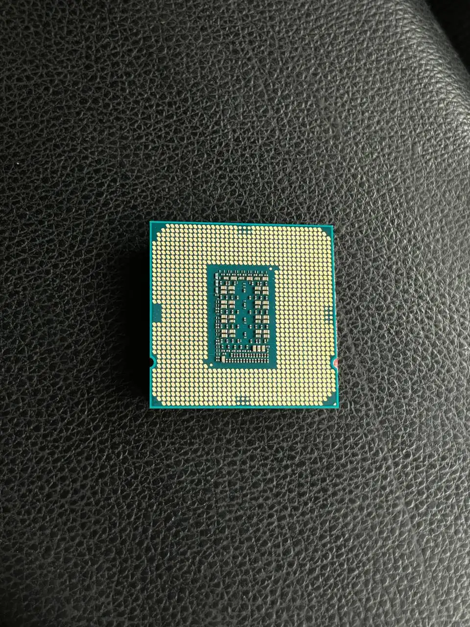 Продам процессор Intel Core i5 11400F - Компьютерные комплектующие (Электроника) в Самара