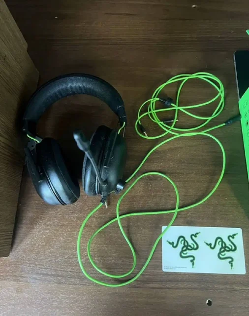 Продажа наушников с возможностью покупки комплектом с клавиатурой и мышкой - Компьютерная техника в Самара