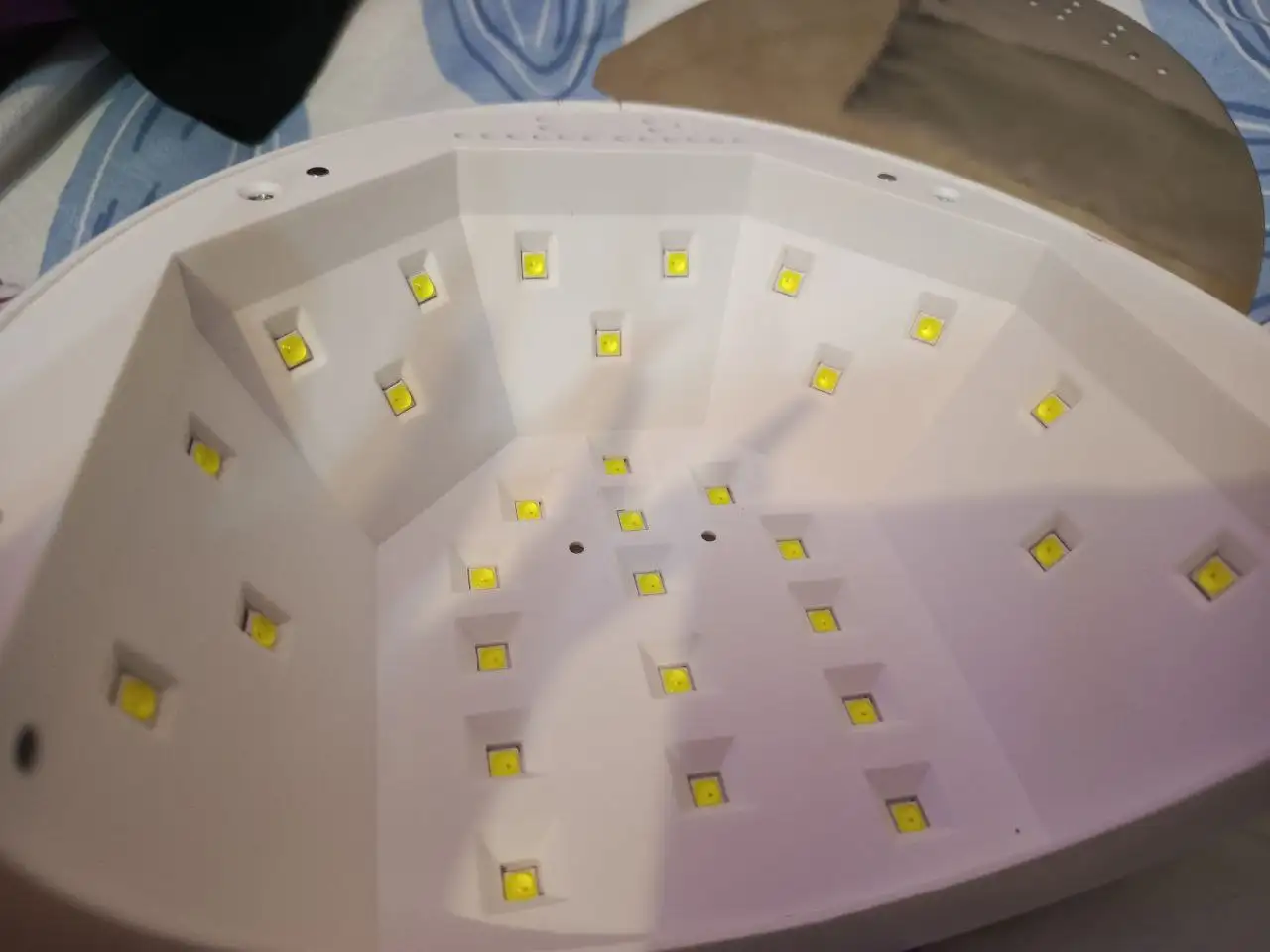 Б/У УФ лампа для маникюра - Красота и здоровье (Барахолка) в Самара