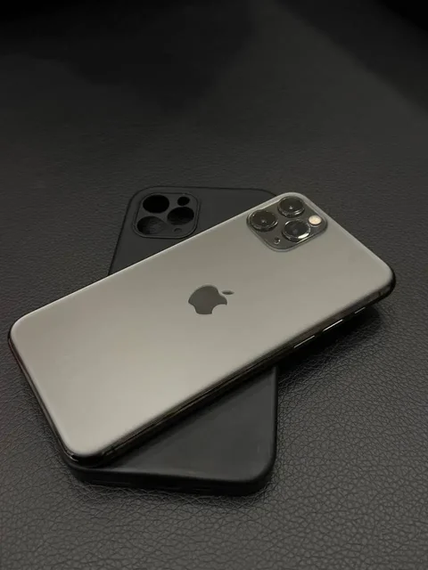 iPhone 11 Pro 256 ГБ на обмен - Смартфоны и аксессуары в Самара