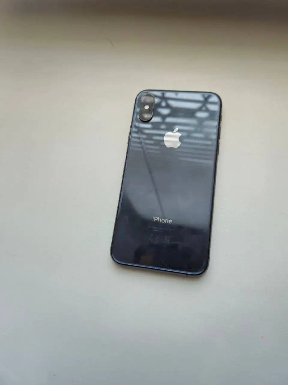 Продам iPhone XS с ударом - Смартфоны (Электроника) в Самара