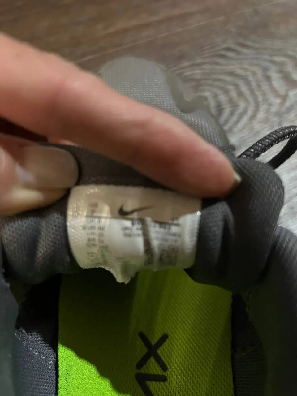 Кофточка Зара и кроссовки Найк из Сербии - Барахолка в Самара