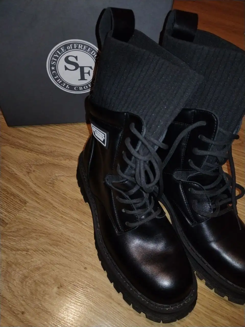 Продажа женских демисезонных ботинок 40 размер - Обувь (Одежда) в Самара