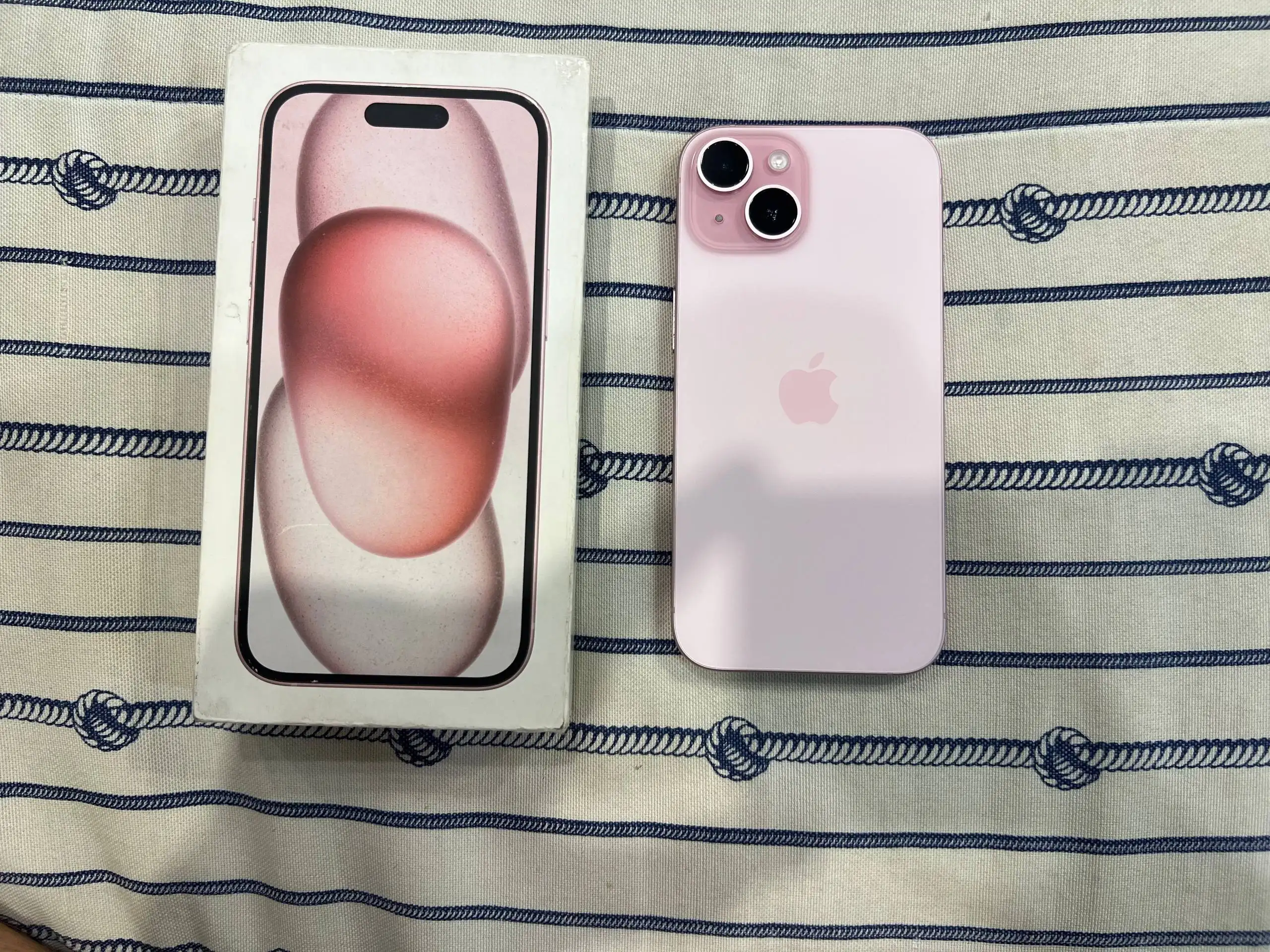 Продажа iPhone 15 128 ГБ - Смартфоны (Электроника) в Самара