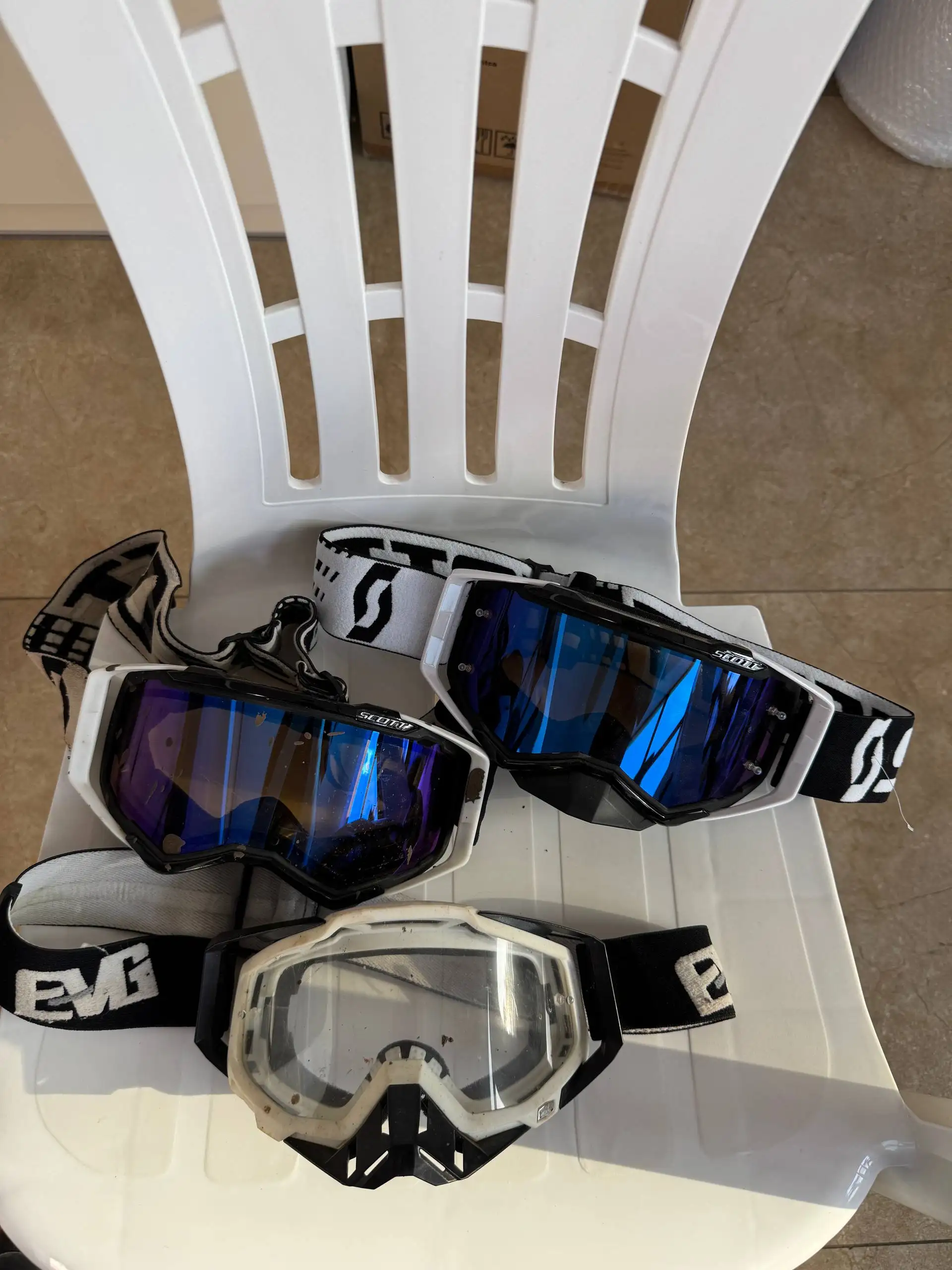 Продажа мотоэкипировки: панцирь Leatt 6.5 Pro, шлем, штаны Fox 360, боты - Мотоэкипировка (Хобби и отдых) в Самара