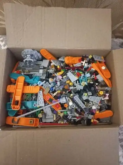 Конструктор с множеством деталей и элементов - Конструкторы (Барахолка) в Самара