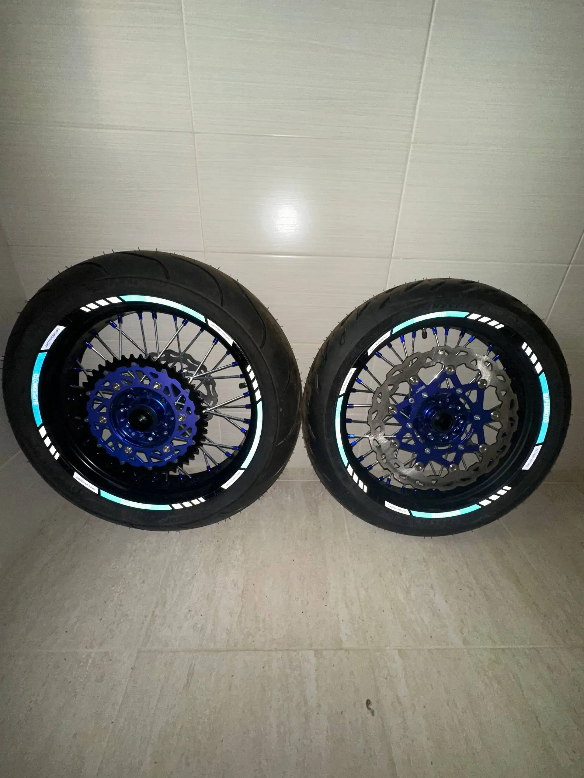 Колеса для мотоцикла новые Michelin Radial - Колеса (Запчасти) в Самара