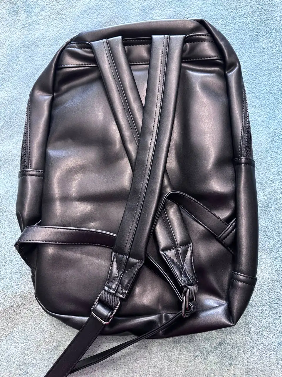 Шикарный новый рюкзак с объемным черепом - Рюкзаки (Барахолка) в Самара