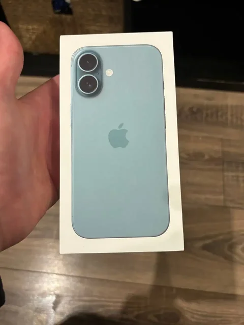 Продам iPhone 16 256 ГБ - Электронные сигареты и вейпы в Самара