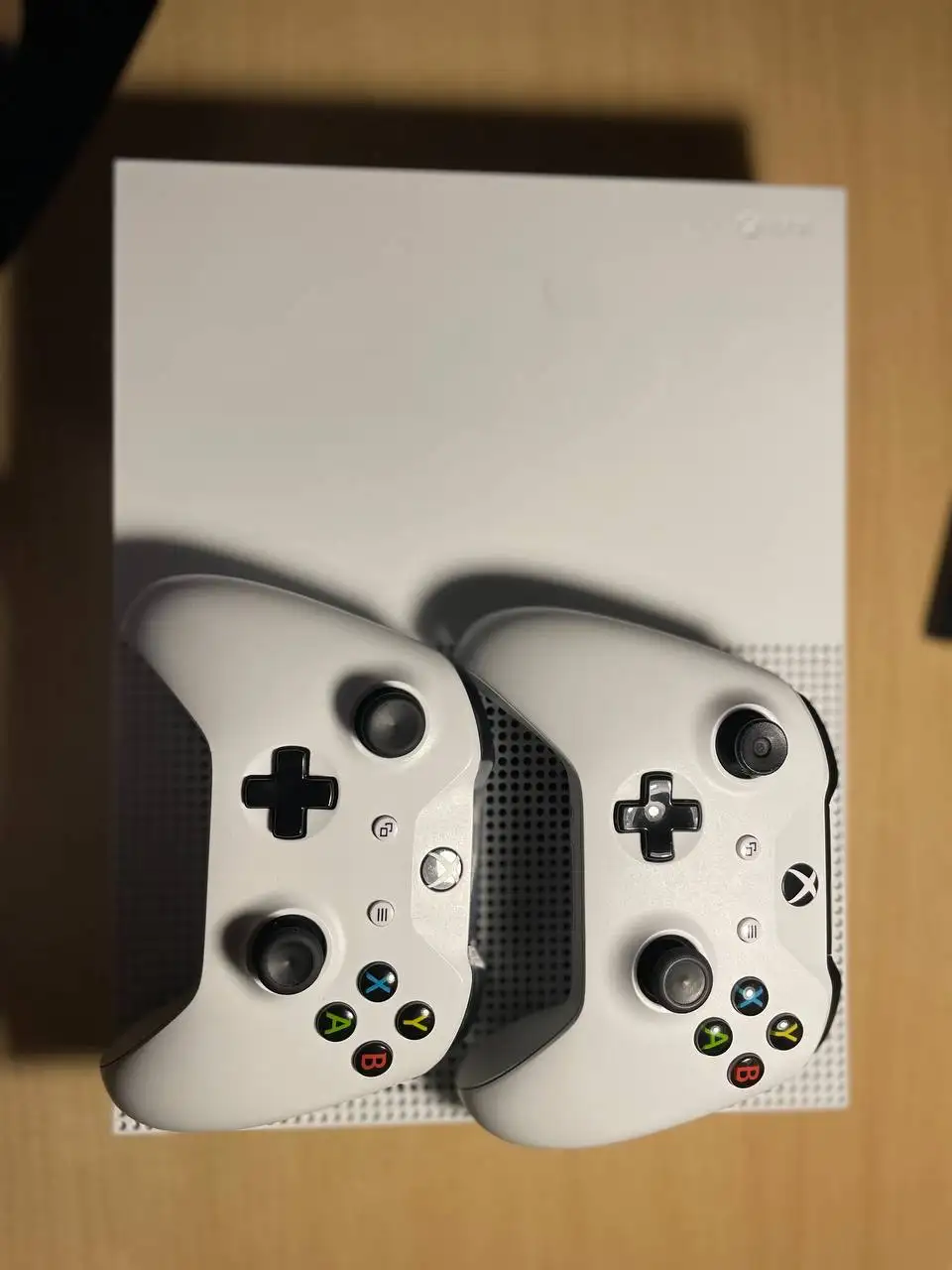Xbox One S 1TB с играми - Игровые приставки (Электроника) в Самара