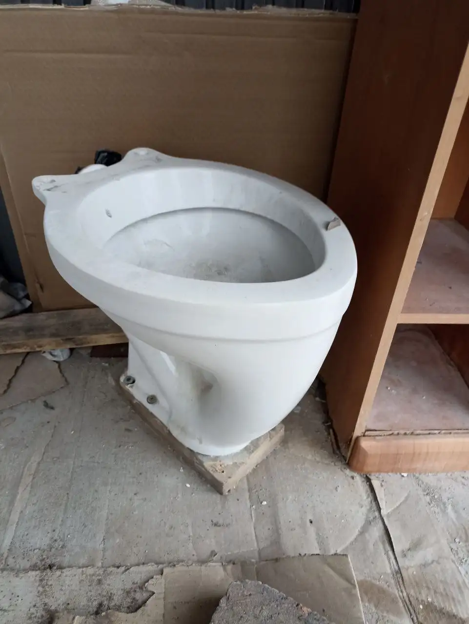 Раковина и унитаз времянка под ремонт или стройку - Сантехника (Для дома и дачи) в Самара