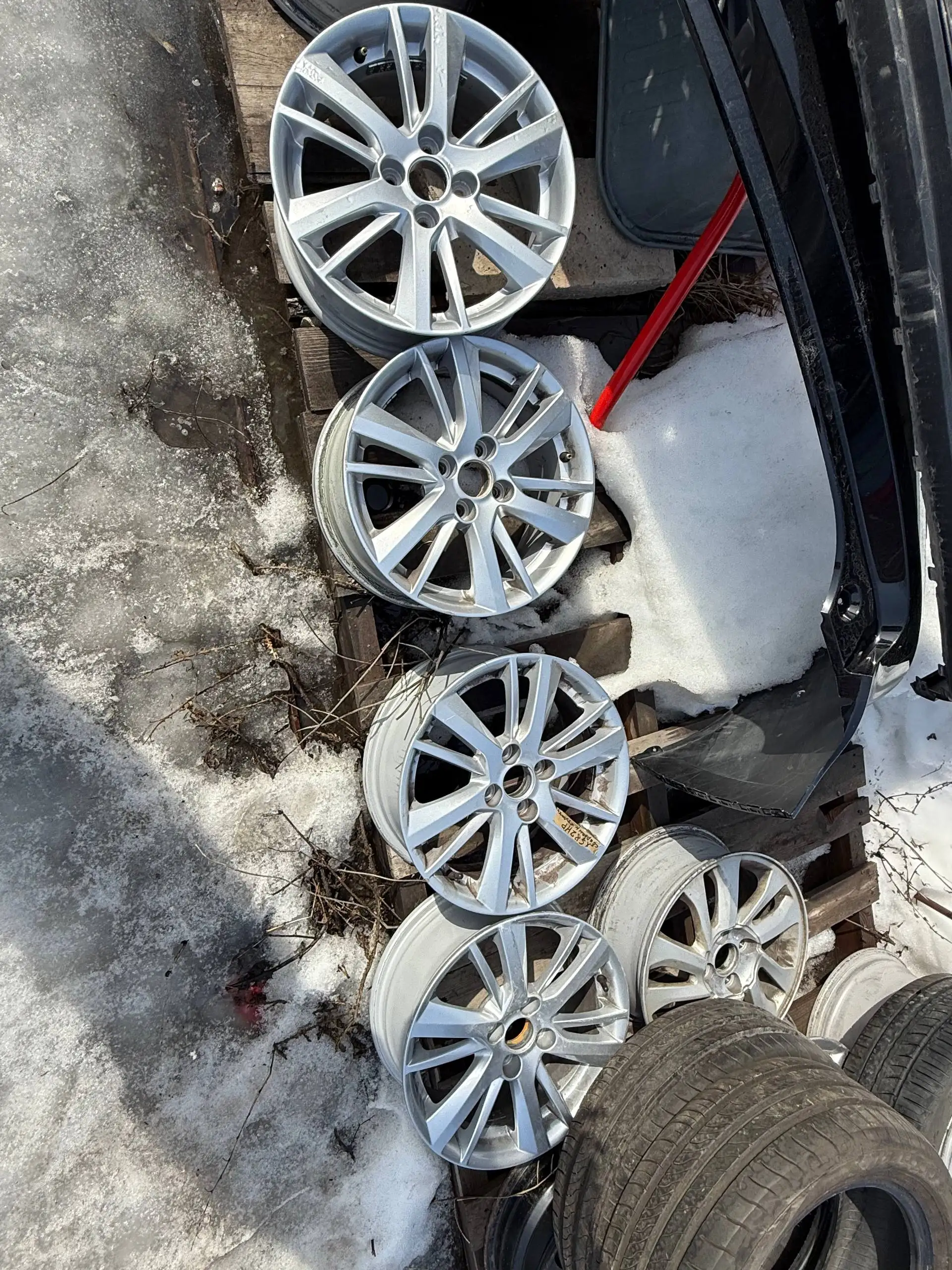 Литые диски R15 4x98 Granta FL б/у оригинал - Диски (Запчасти) в Усть-Кинельский