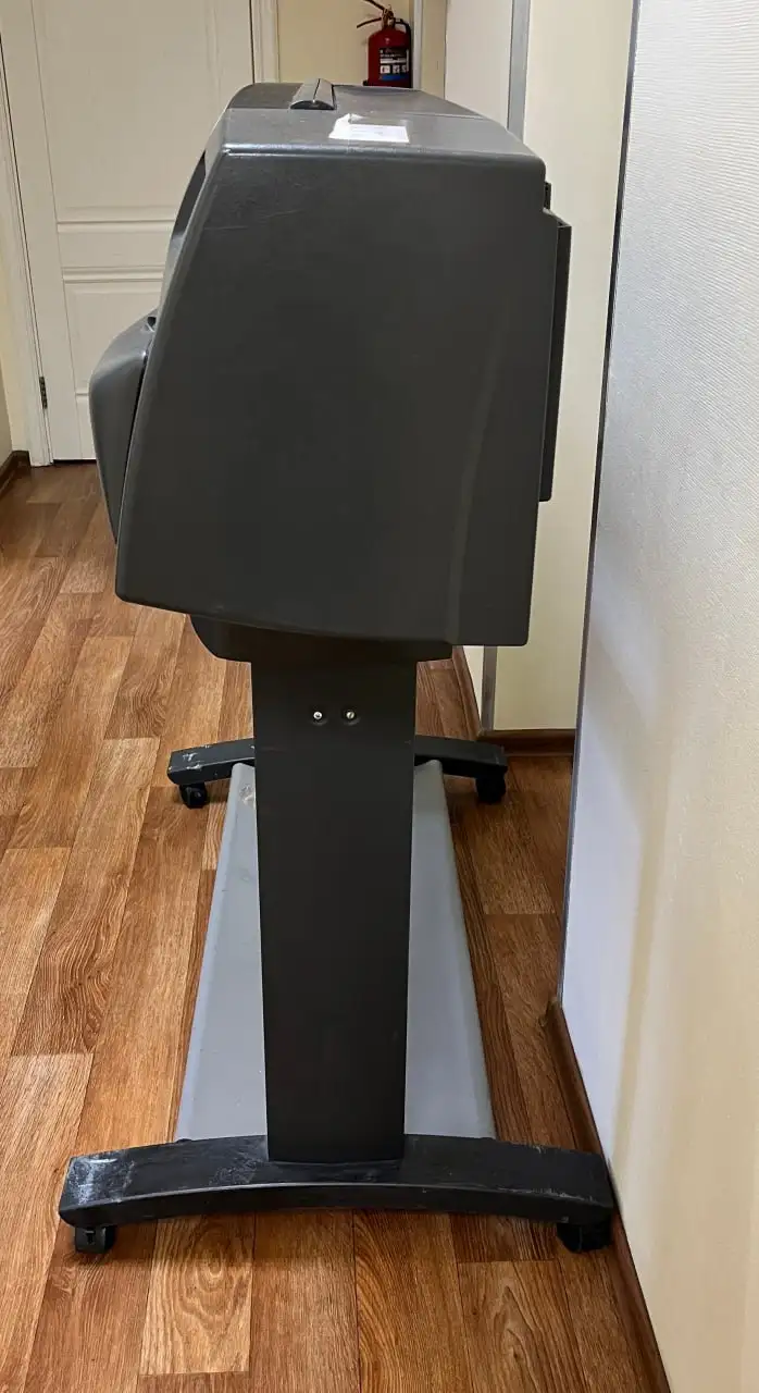 Плоттер HP Designjet 1050C Plus на запчасти/восстановление - Оргтехника (Электроника) в Самара