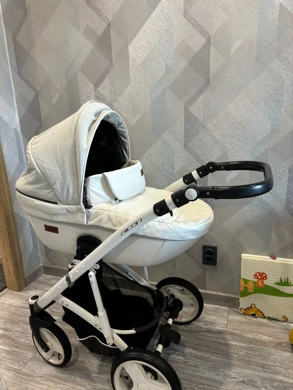 Продажа коляски 3 в 1 - Коляски (Товары для детей) в Самара