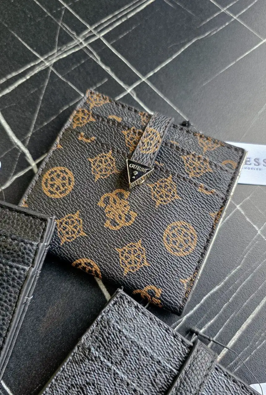 Сумочки и кошельки Guess новые с бирками - Аксессуары (Одежда) в Самара