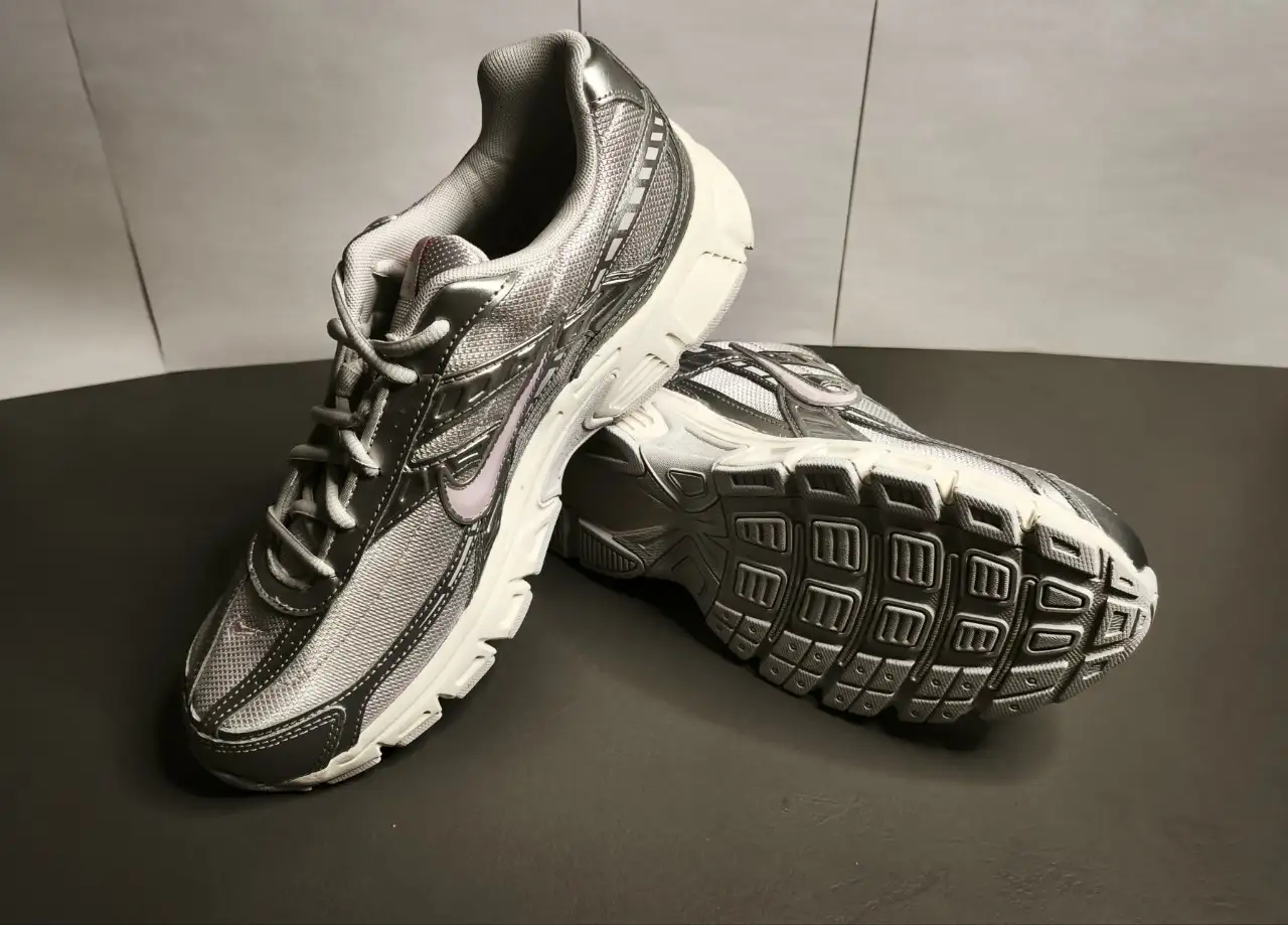 Кроссовки Nike Initiator - Обувь (Одежда) в Самара