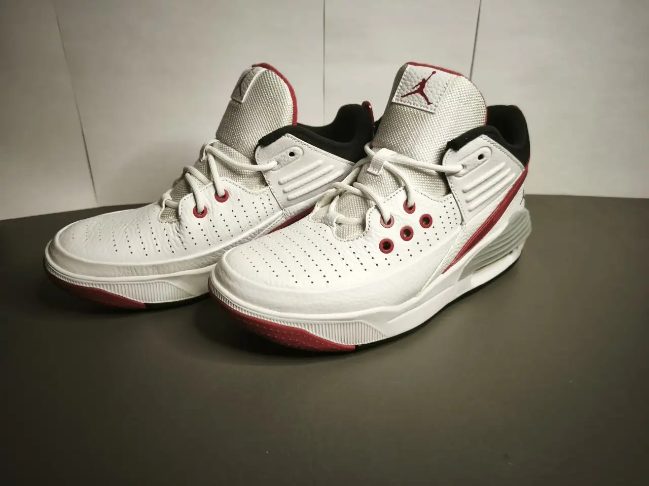 Кроссовки Jordan Max Aura 5 - Обувь (Одежда) в Самара