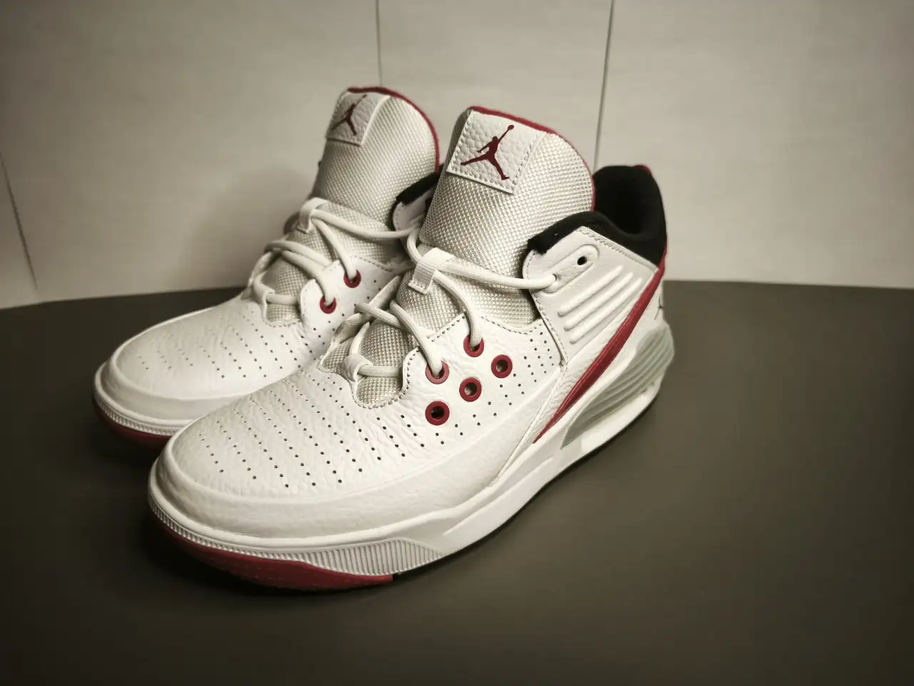 Кроссовки Jordan Max Aura 5 - Обувь (Одежда) в Самара