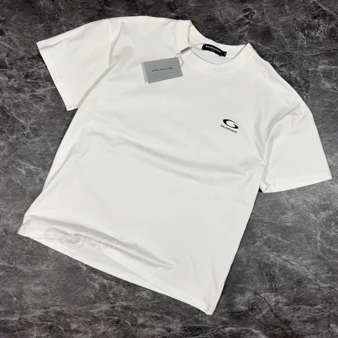 Футболка Balenciaga - Платья в Самара