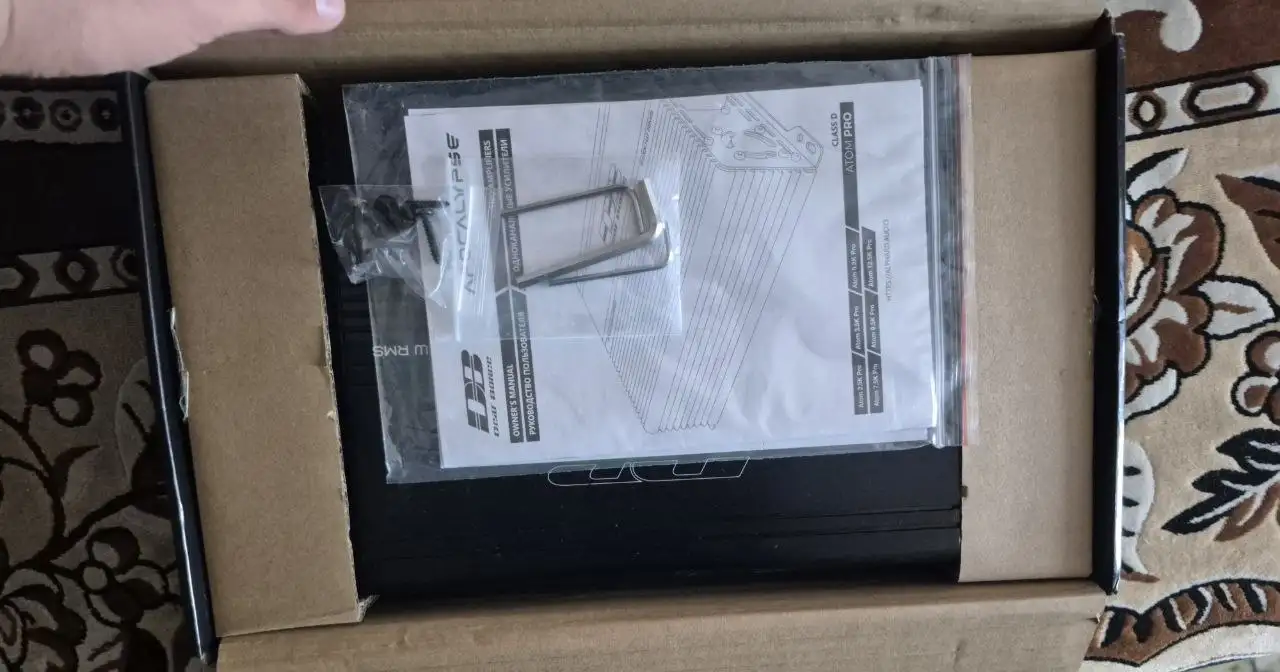 Продажа сабвуфера и усилителей для автозвука - Автозвук (Электроника) в Самара