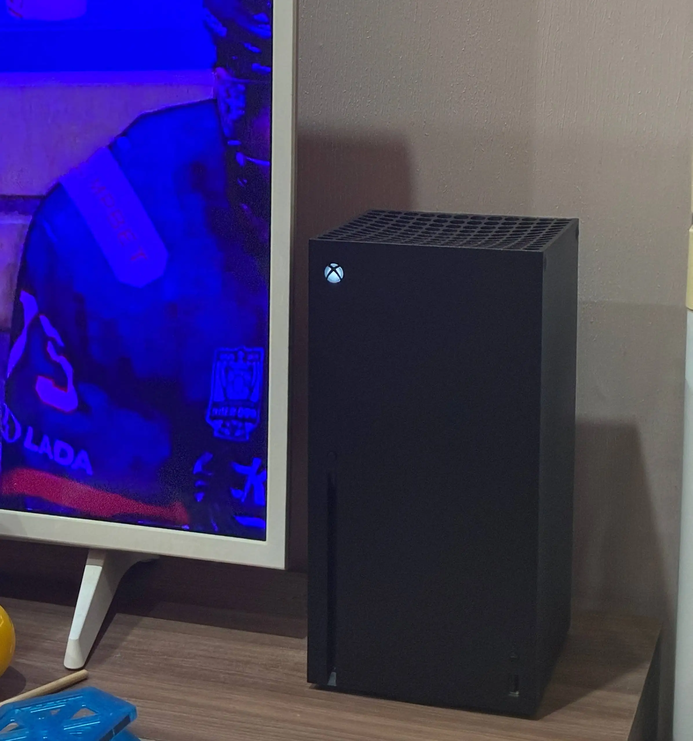 Продам Xbox series X с играми - Игровые приставки (Электроника) в Самара